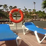 Relax In Stunning 1-bedroom In Apartman Corralejo