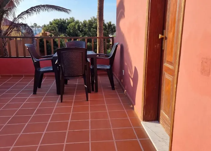 Relax In Stunning 1-bedroom In Lägenhet Corralejo