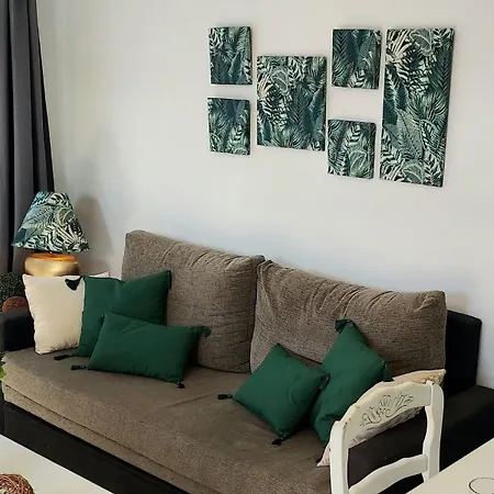 Relax In Stunning 1-bedroom In Corralejo